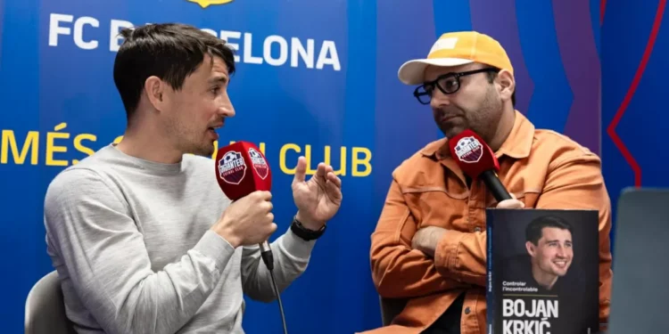 Presenta Bojan Krkic, ex futbolista del Barsa, su libro: ‘Controlar lo incontrolable’