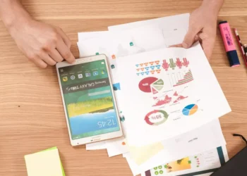 “El éxito en los negocios a través del marketing digital”