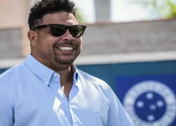 Ronaldo Luís Nazário de Lima ya no es el dueño de Cruzeiro | compacto