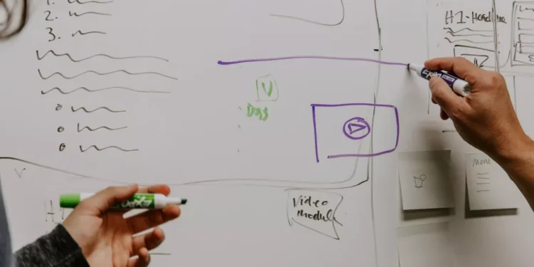 “Ramiro Rojas: El experto en Marketing que destaca”