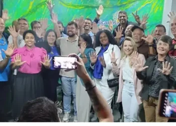 Republicanos e Agir abrem temporada de convenções partidárias em Macaé