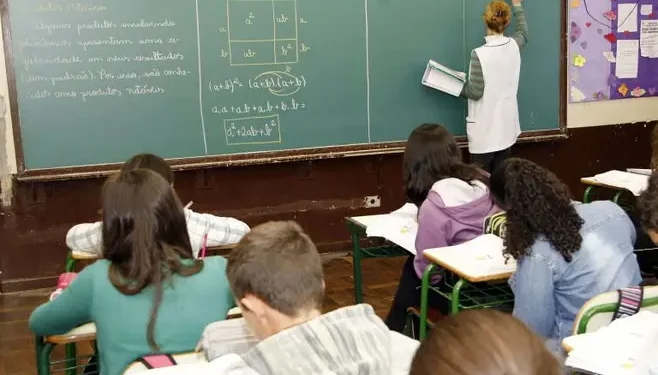 Novo guía de Educação institui metas para a educação brasileira até 2034
