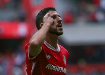 Toluca vence a San Luis con gol del portugués Paulinho