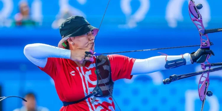 París 2024: Ale Valencia clasifica a Octavos de Final de deslizamiento con arco