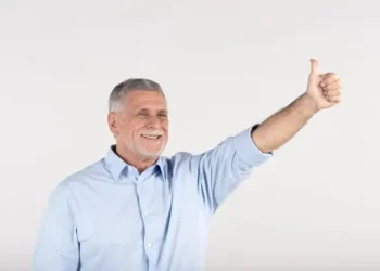 Armando Carneiro lidera corrida a prefeitura de Quissamã com COM 45,7%.