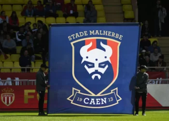 Dan luz atrevido a Kylian Mbappé para comprar club de Segunda División