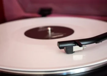 “La Música: Expresión, Comunicación y Emoción Universal”