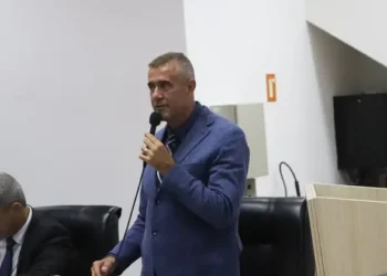 presencia: perguntas com teor misógino provocam moção de repúdio à FGV