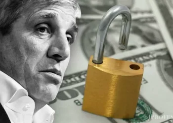 Luis Caputo está atento a una mayor demanda en pesos, mientras tanto el mercado analiza fin del cepo al dólar