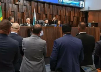 Pontos Turísticos poderão ter sinalização em Inglês e Espanhos