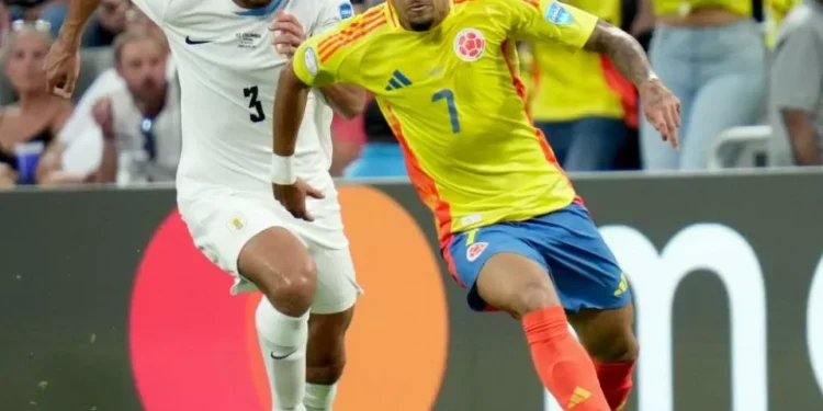 Uruguay sufre sensible baja vs Colombia por Eliminatorias: detalles