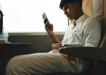 “La evolución tecnológica: un avance crucial en la humanidad”