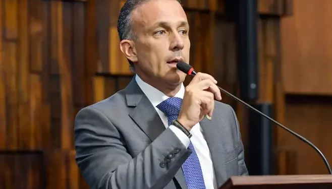 Deputado Claudio Caiado retoma seu mandato na ALERJ