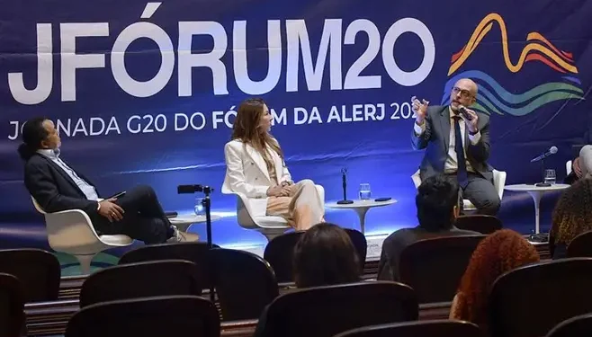 Jornada G20 do fórum da ALERJ debate os desafios do mercado de trabalho frontispicio a IA