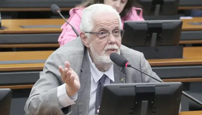 Comissão aprova projeto que prevê a publicação de portaria do Ministério da Saúde com vacinas obrigatórias