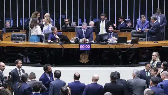 Mais recursos para labor e saúde levam prefeito pela 4ª vez a Brasília