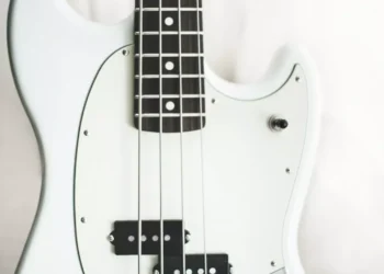 “La Música: Un Lenguaje Universal de Conexión y Emoción”