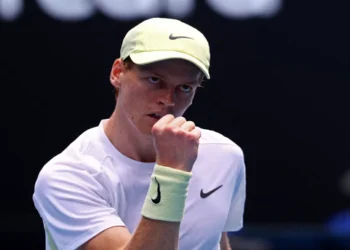 Abierto de Australia 2025: Avanzan de ronda Sinner, Djokovic y Alcaraz | Video