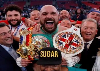 Cuelga los guantes el británico Tyson Fury… otra vez | Video