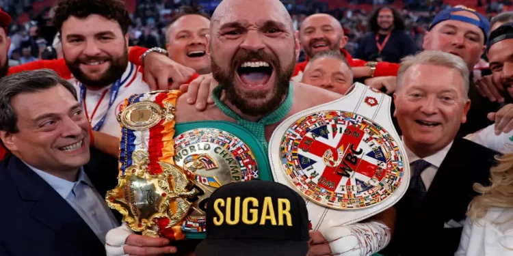 Cuelga los guantes el británico Tyson Fury… otra vez | Video