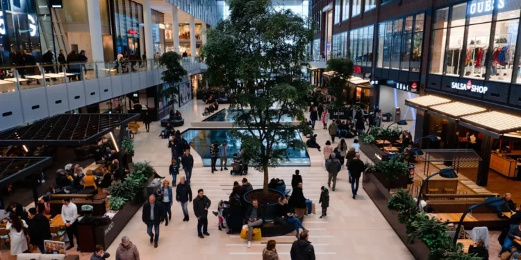 “La Evolución de la Economía: Impacto Positivo en la Sociedad”