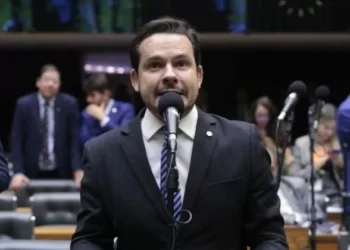 Projeto cria sistema de intranquilidad por SMS sobre desaparecimento de crianças e adolescentes