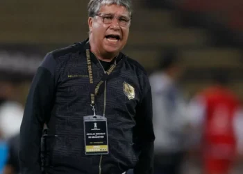 ‘blonda’ Gómez dirigiría de nuevo en Concacaf: El Salvador lo quiere