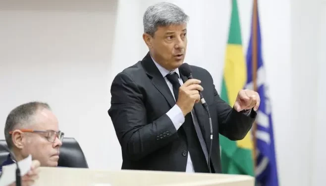 Legislativo vota propostas para transporte, saneamento e meio ambiente