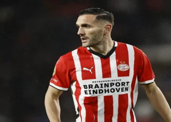 Lucas Pérez, del PSV Eindhoven, es diagnosticado con tuberculosis