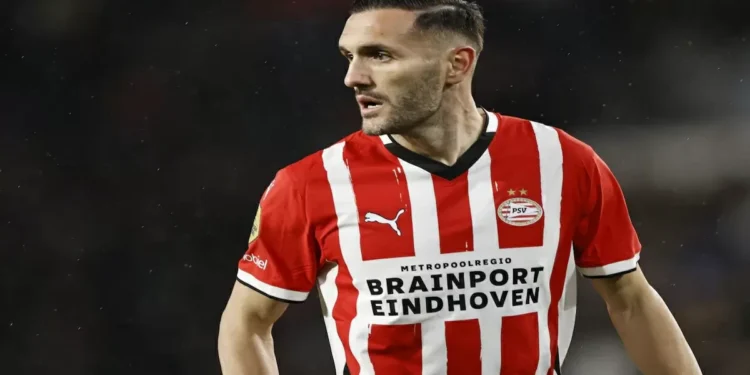 Lucas Pérez, del PSV Eindhoven, es diagnosticado con tuberculosis