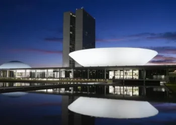 Congresso faz sessão conjunta na quinta-feira para concluir acordo sobre emendas