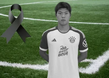 Muere futbolista de 19 años tras recibir rodillazo durante entrenamiento