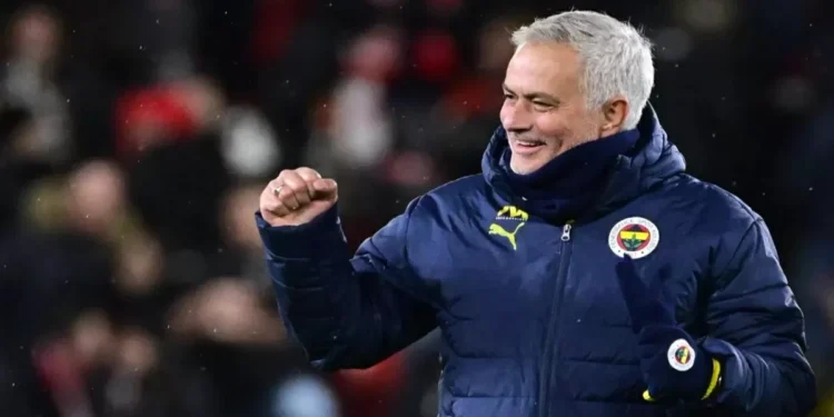 “Tengo fallos, pero el racismo no es uno de ellos”: Mourinho | Video