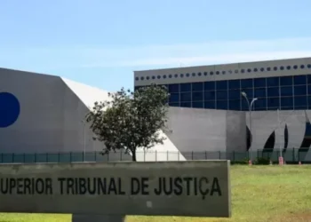 STJ: Lula Decide Nomes em Abril Para Vagas Cruciais!
