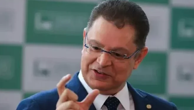 Anistia em Xeque: Lula Tenta Barrar Perdão no Congresso!