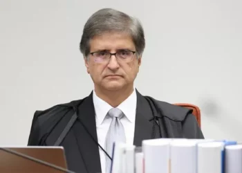 PGR ‘Ignora’ Inquérito Contra Ministro de Lula e Causa Indignação