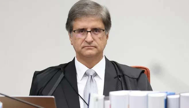 PGR ‘Ignora’ Inquérito Contra Ministro de Lula e Causa Indignação