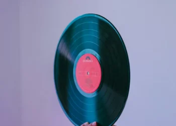 “La música: arte poderoso que nos une y emociona”