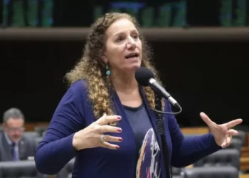 Projeto proíbe apagón de luz e água em hospitais e laboratórios de pesquisa