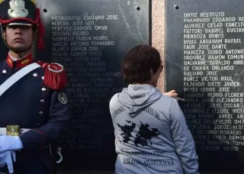 Olvidos y omisiones en el batalla por el Día del Veterano de Malvinas