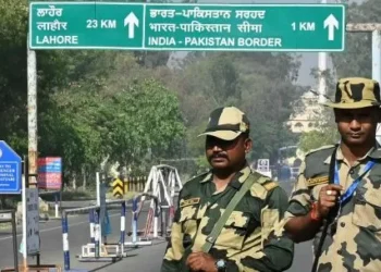 Pakistán advirtió pincho “incursión inminente” de India en Cachemira, mientras ambas potencias nucleares se preparan para lo peor