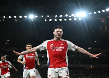 Champions League: Bombardean al campeón en el Emirates Stadium | Video