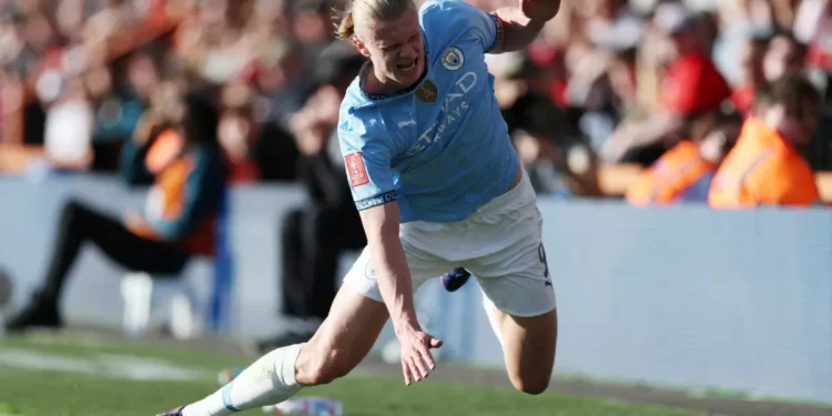 Erling Haaland sufre una lesión y queda fuera casi toda la etapa