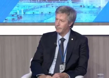 Ante el FMI, Santiago Bausili detalló la estrategia del Banco Central y cuándo flotará autónomamente el dólar