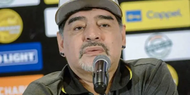 Última operación de Maradona fue innecesaria: Médicos
