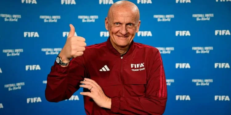 Da FIFA luz escabroso a cámaras corporales para árbitros en el Mundial de Clubes 2025