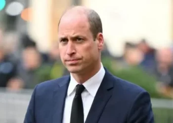 El príncipe Guillermo representará a la tribu Real británica en el funeral del papa Francisco