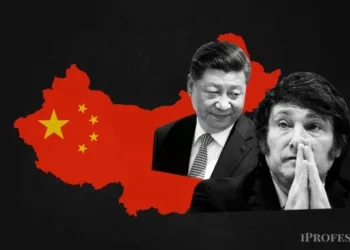 Milei está entre la espada y la barrera, con Estados Unidos exigiendo lealtad y China amenazando con represalias