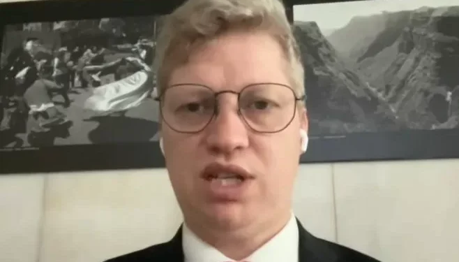 Van Hattem Detona STF em Julgamento de Filipe Martins