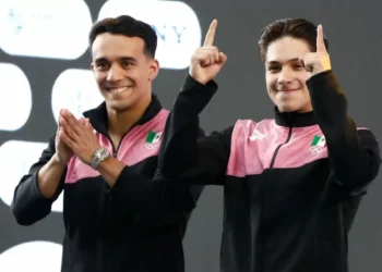 Mexicanos Olvera y Celaya ganan oro en saltos en Guadalajara | Video